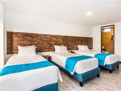 Paris Hotel Богота Екстериор снимка